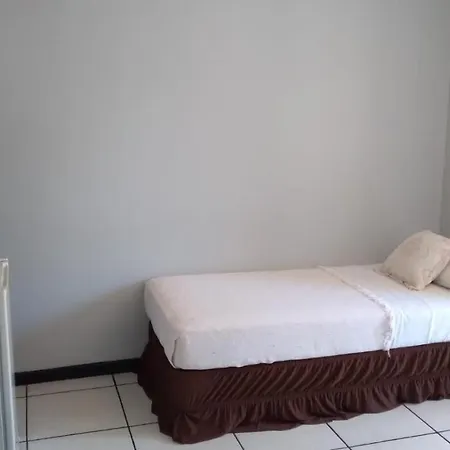 Martina Apart Puerto Iguazu Exterior photo
